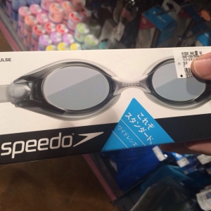 No.0064   speedo游泳眼镜152元＋ 运费